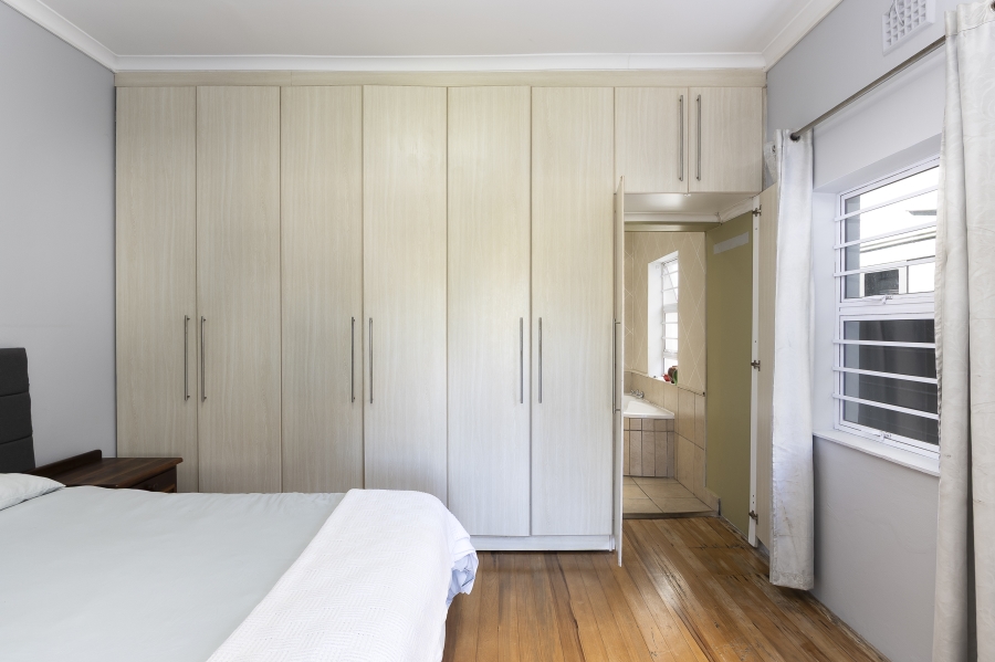5 Bedroom Property for Sale in Strand North Western Cape